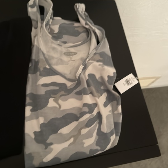 Old Navy ribbed tank tops New.  XL Tall. Low price for both. - Picture 3 of 6